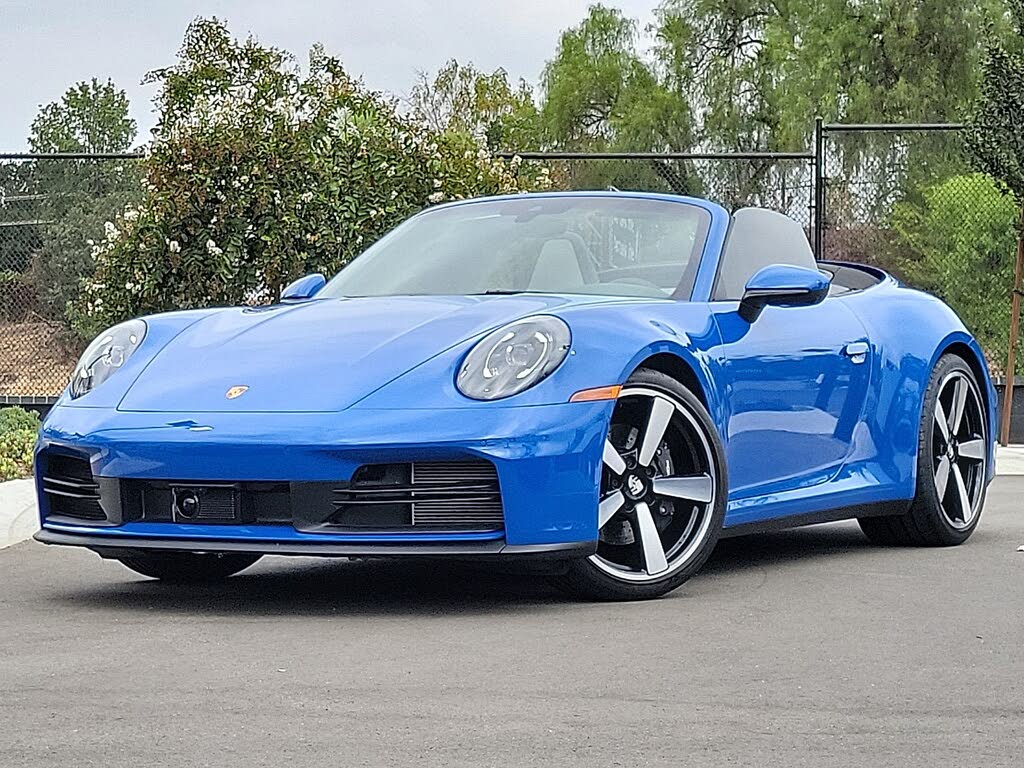 2025 Porsche 911 Carrera Cabriolet RWD