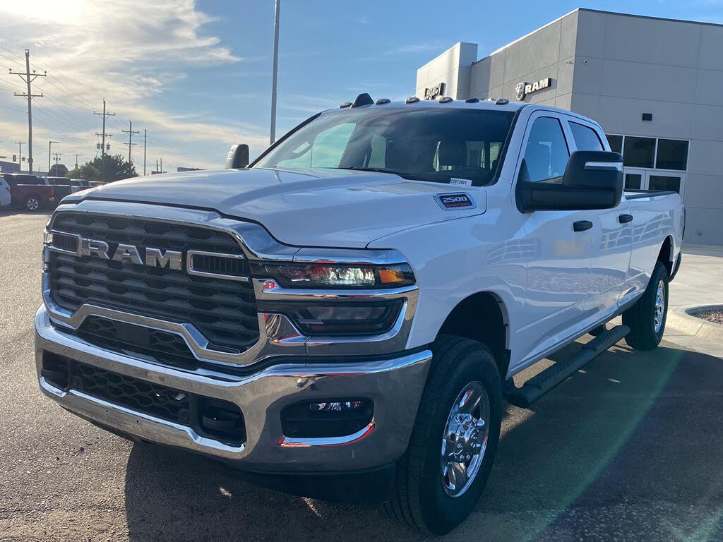 2026 RAM 2500 Tradesman Crew Cab LB 4WD