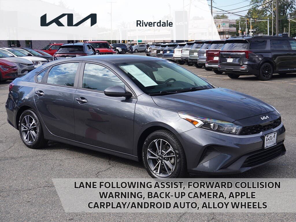 2023 Kia Forte LXS FWD