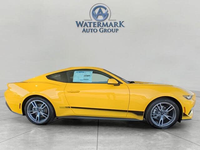 2024 Ford Mustang EcoBoost Fastback RWD