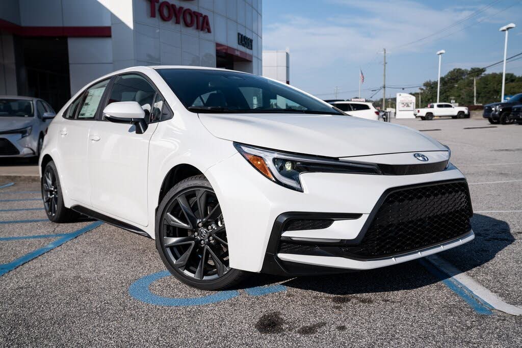 2026 Toyota Corolla SE FWD