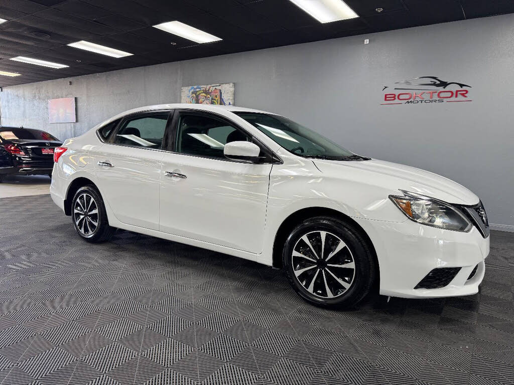 2018 Nissan Sentra S FWD