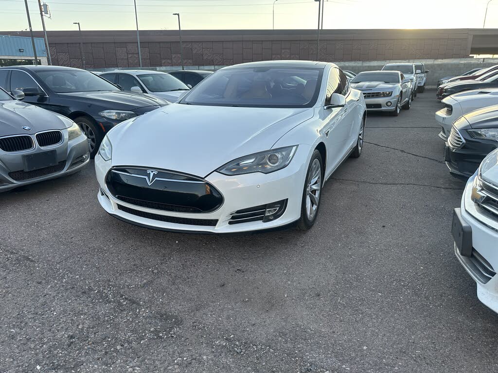 2014 Tesla Model S 85 RWD