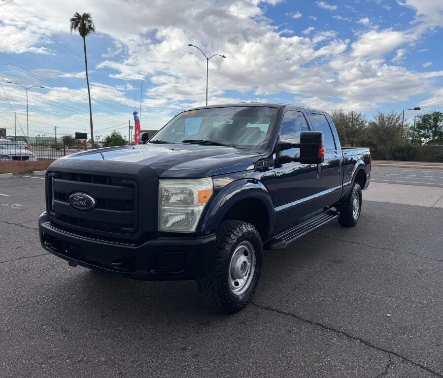 2012 Ford F-250 Super Duty XL Crew Cab 4WD