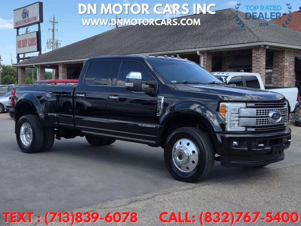 2017 Ford F-450 Super Duty Platinum Crew Cab LB DRW 4WD