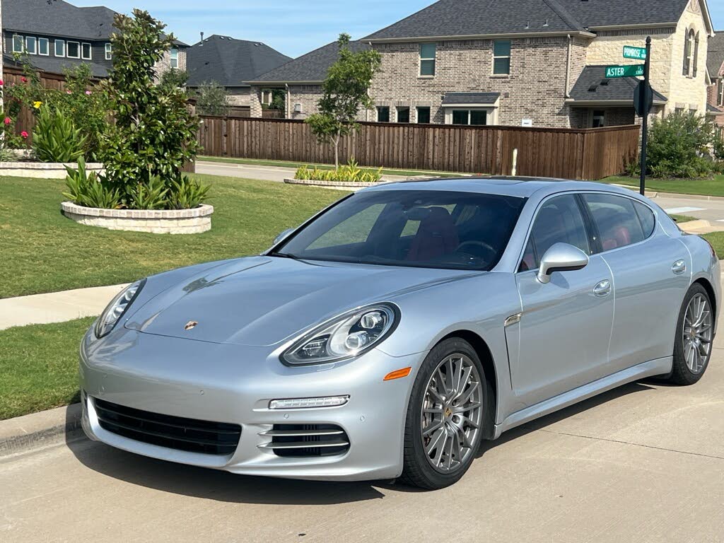 2014 Porsche Panamera 4S Executive