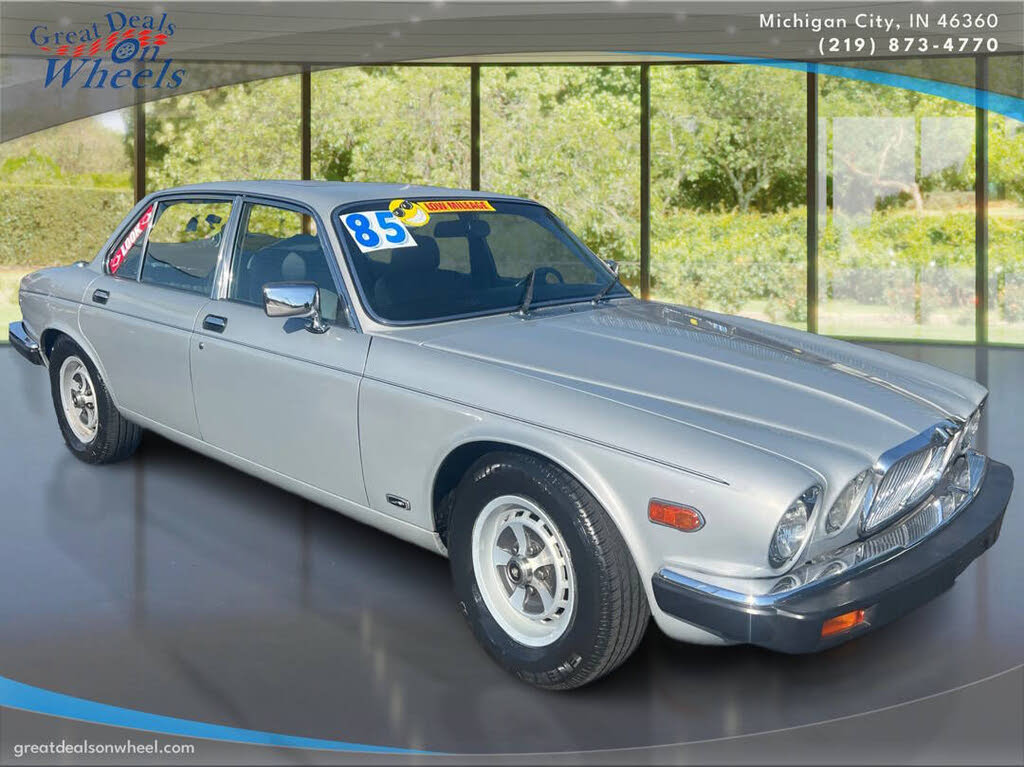 1985 Jaguar XJ-Series XJ6 Sedan RWD