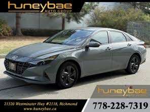 Hyundai Elantra Preferred FWD