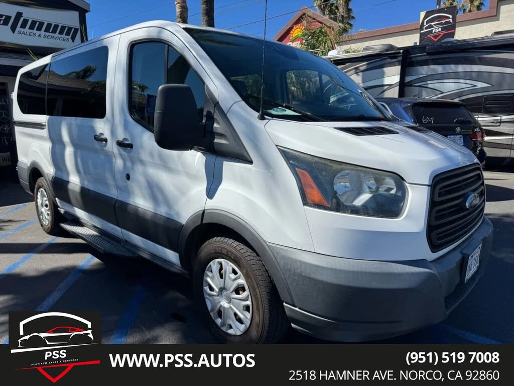 2017 Ford Transit Passenger 150 XL Low Roof RWD Sliding Passenger-Side Door