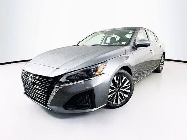 2023 Nissan Altima 2.5 SV FWD