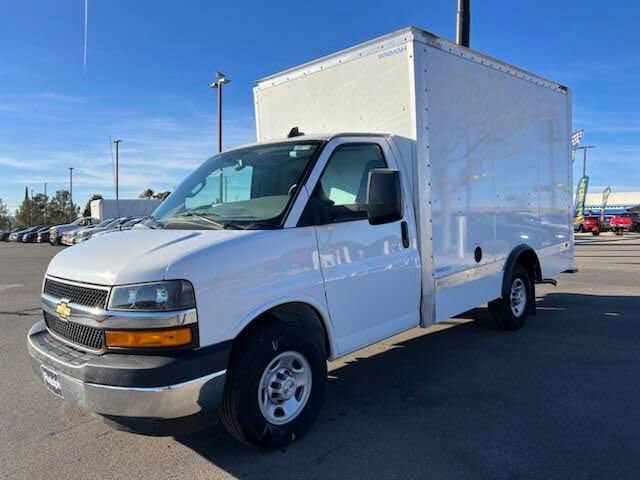 2023 Chevrolet Express Chassis 3500 Cutaway 139
