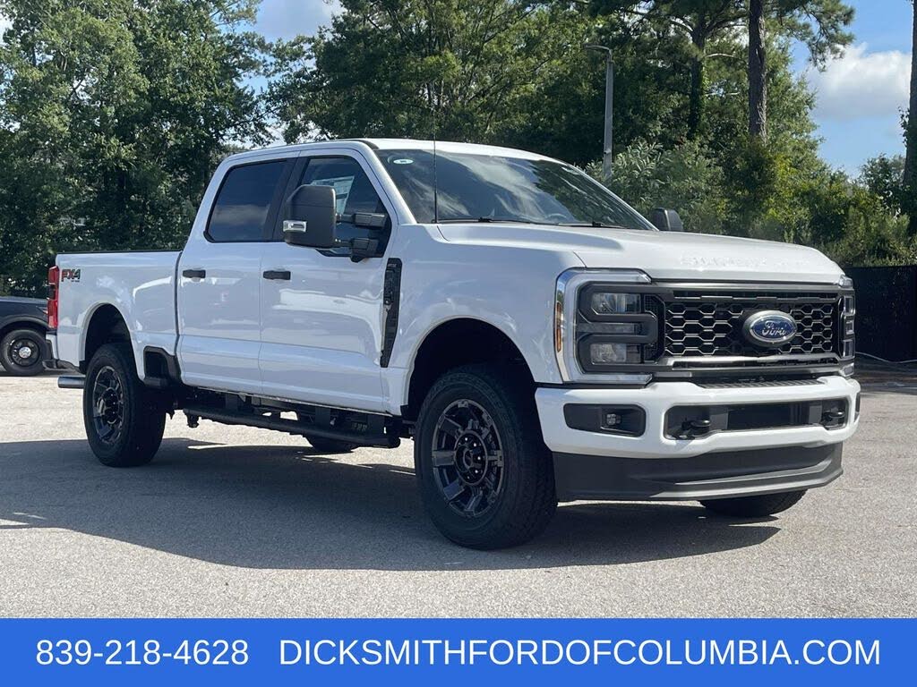 2025 Ford F-350 Super Duty XL Crew Cab 4WD
