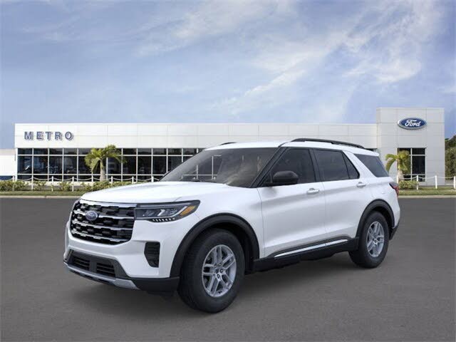 2025 Ford Explorer Active RWD