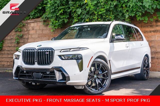 2025 BMW X7 M60i AWD