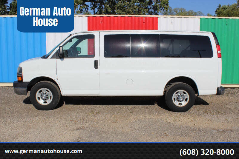 2013 Chevrolet Express 3500 1LT RWD