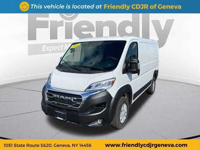2025 RAM ProMaster 1500 SLT 136 Low Roof Cargo Van FWD