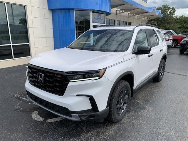 2025 Honda Pilot TrailSport AWD