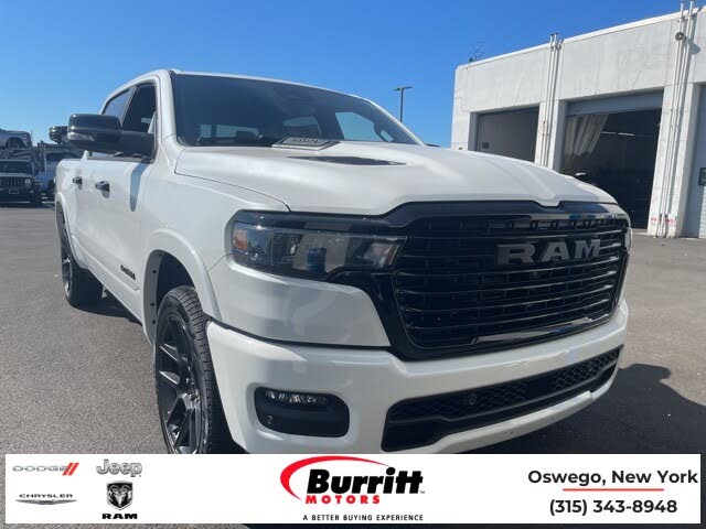 2026 RAM 1500 Laramie Crew Cab 4WD