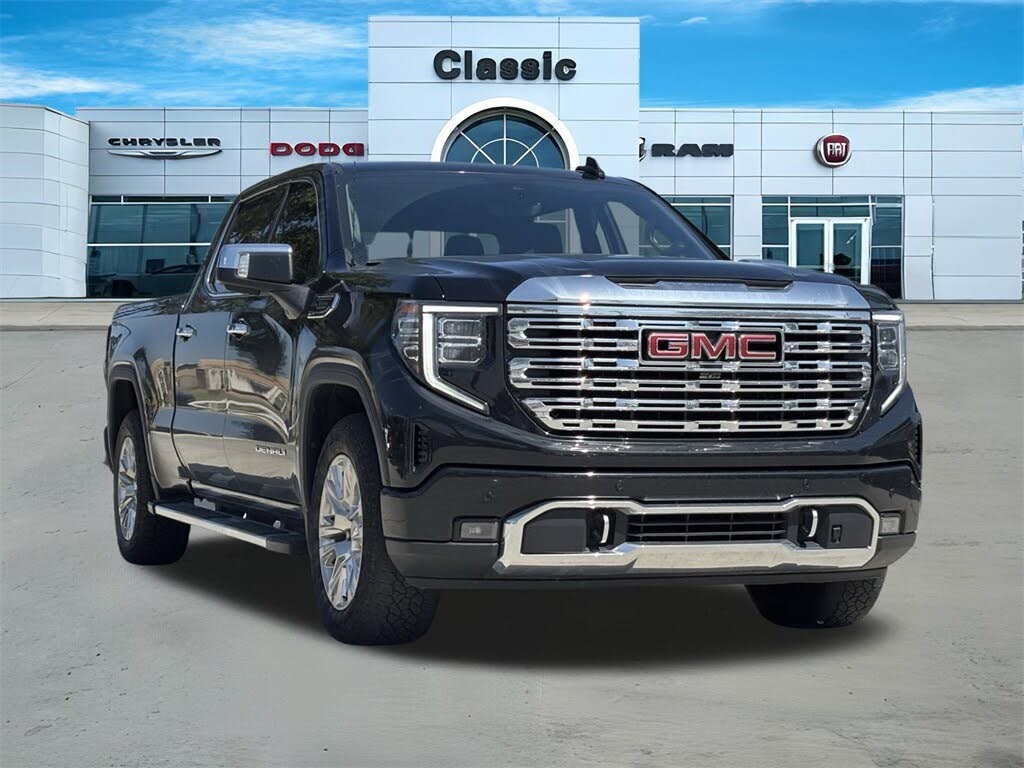 2023 GMC Sierra 1500 Denali Crew Cab 4WD