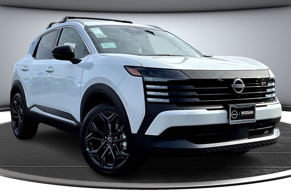 2026 Nissan Kicks SR AWD