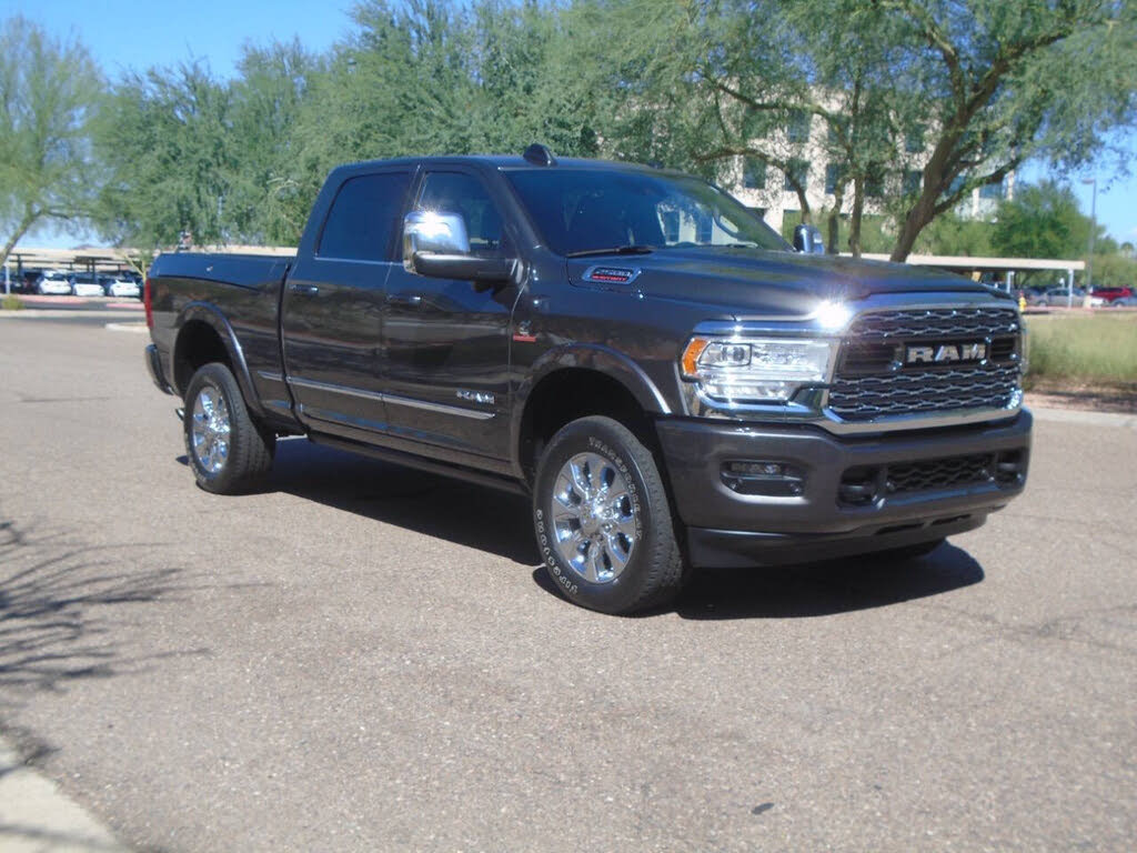 2024 RAM 2500 Limited Crew Cab 4WD