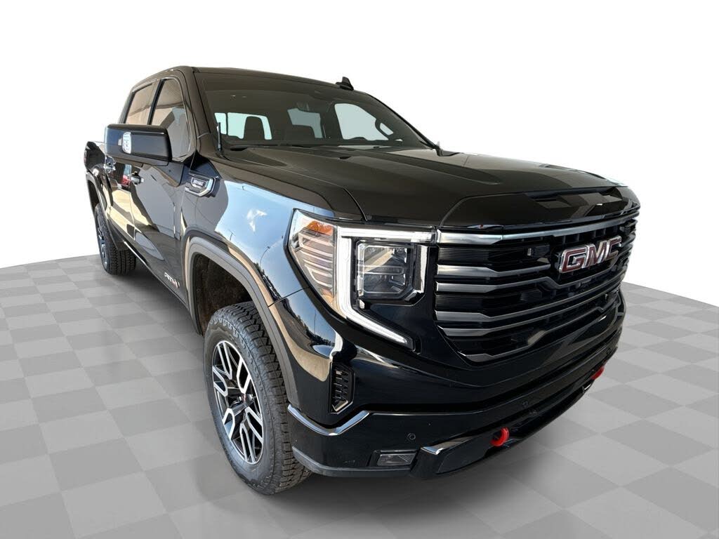 2025 GMC Sierra 1500 AT4 Crew Cab 4WD