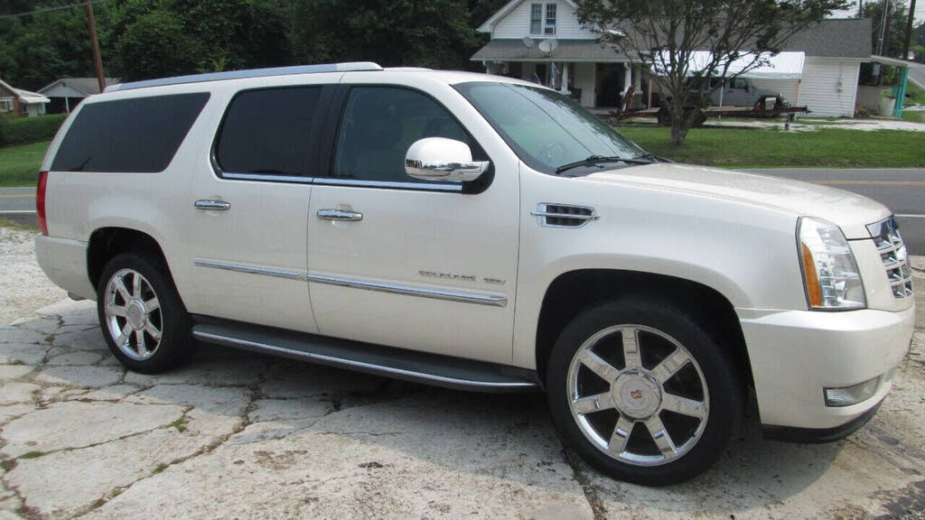 2013 Cadillac Escalade ESV Luxury 4WD