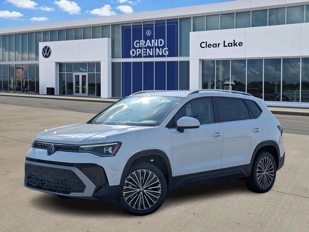 2025 Volkswagen Taos SE FWD