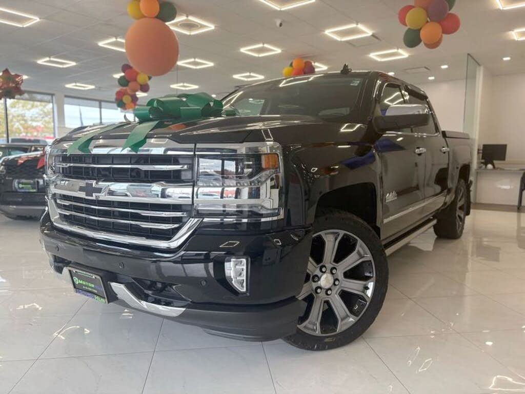 2017 Chevrolet Silverado 1500 High Country Crew Cab 4WD