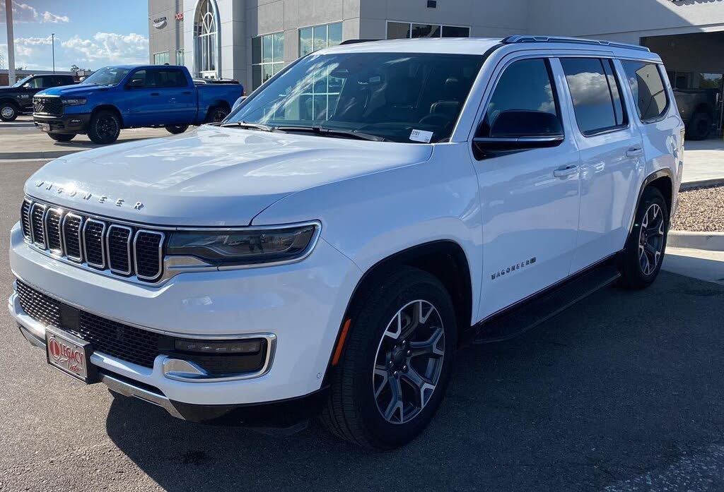 2023 Jeep Wagoneer Series III 4WD