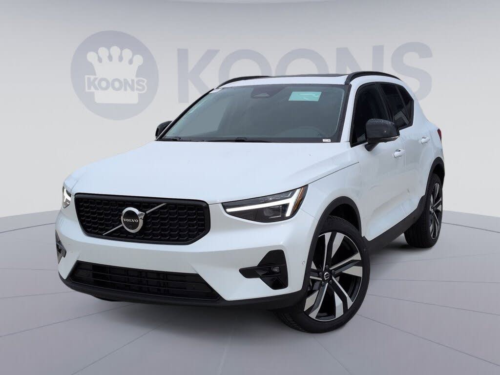 2026 Volvo XC40 B5 Ultra AWD