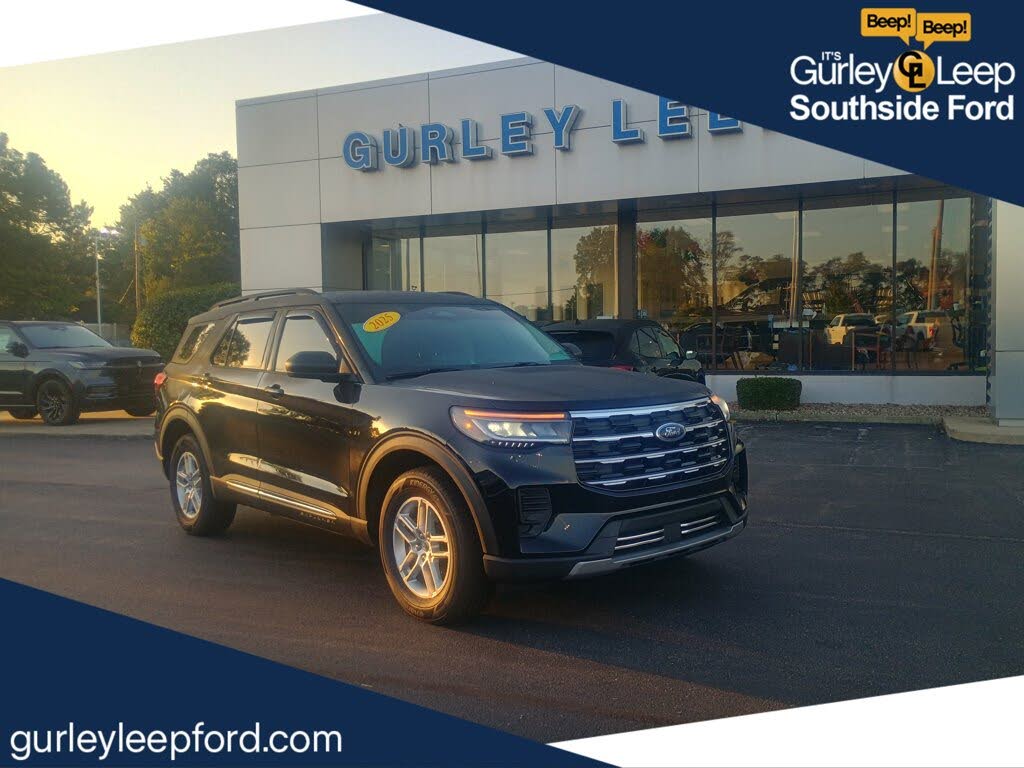 2025 Ford Explorer Active AWD