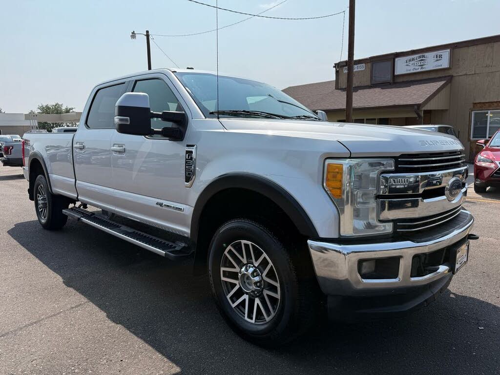 2017 Ford F-350 Super Duty Lariat Crew Cab 4WD