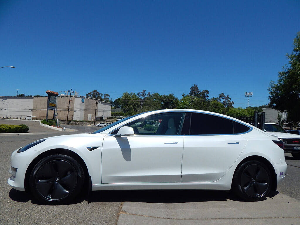 2018 Tesla Model 3 Long Range AWD