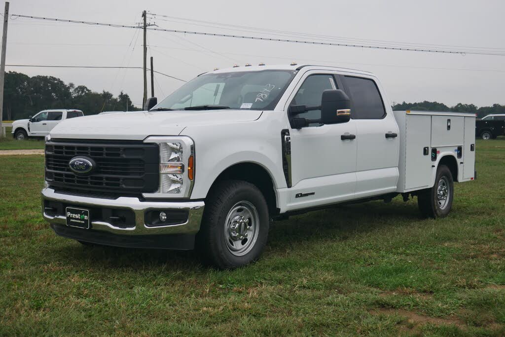 2025 Ford F-250 Super Duty XL Crew Cab LB RWD