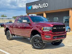 RAM 3500 Limited Mega Cab 4WD