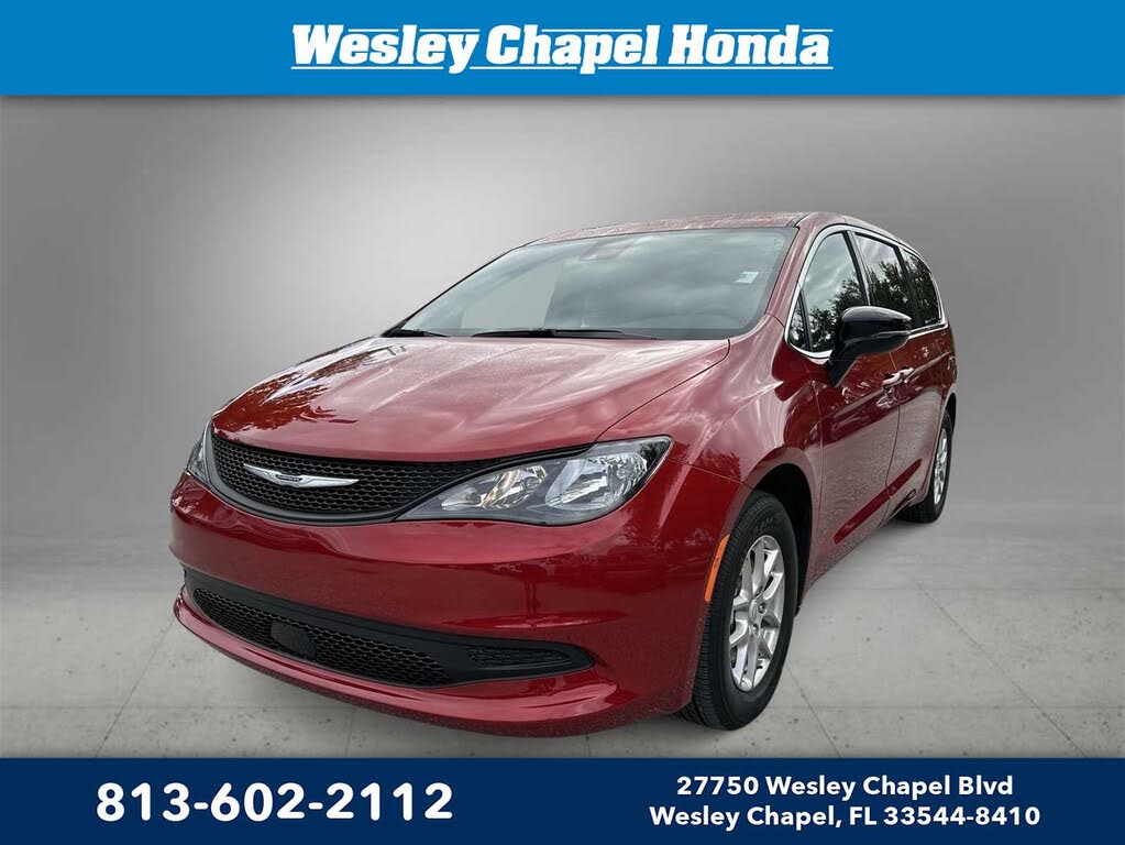 2025 Chrysler Voyager LX FWD