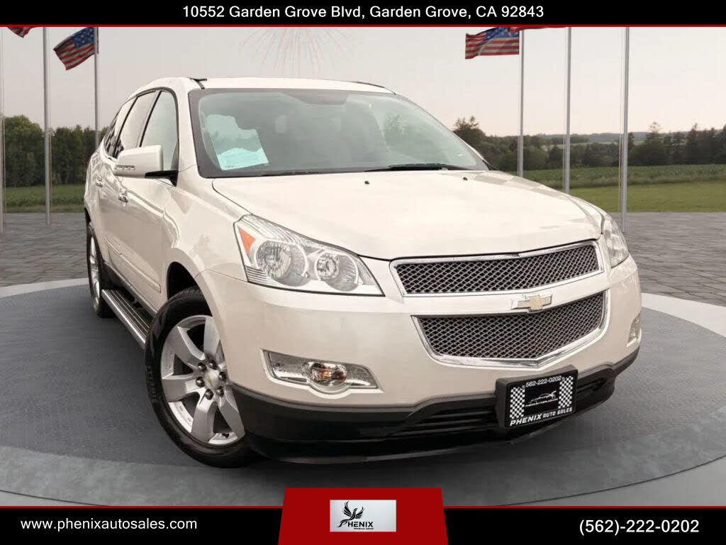 2011 Chevrolet Traverse LTZ FWD