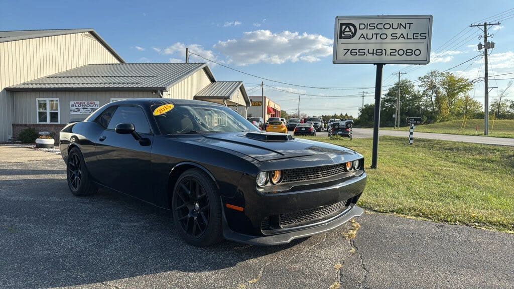 2015 Dodge Challenger R/T Shaker RWD