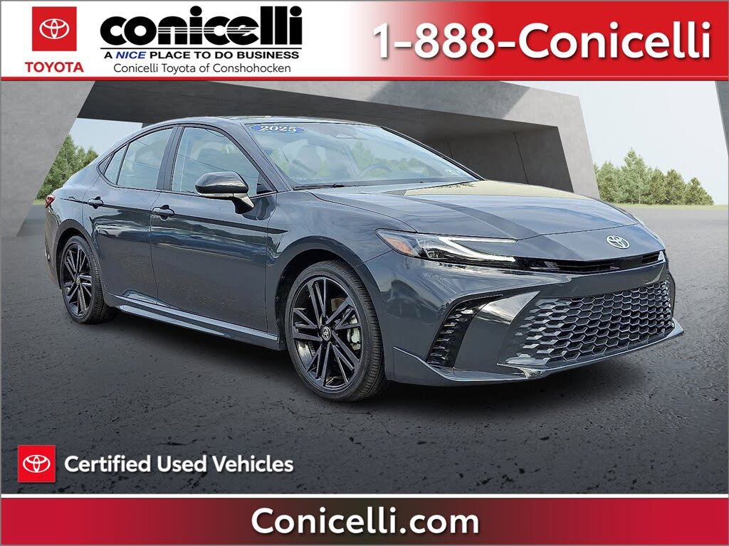 2025 Toyota Camry XSE FWD