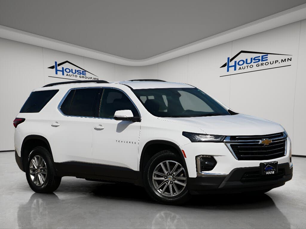 2023 Chevrolet Traverse LT Cloth AWD