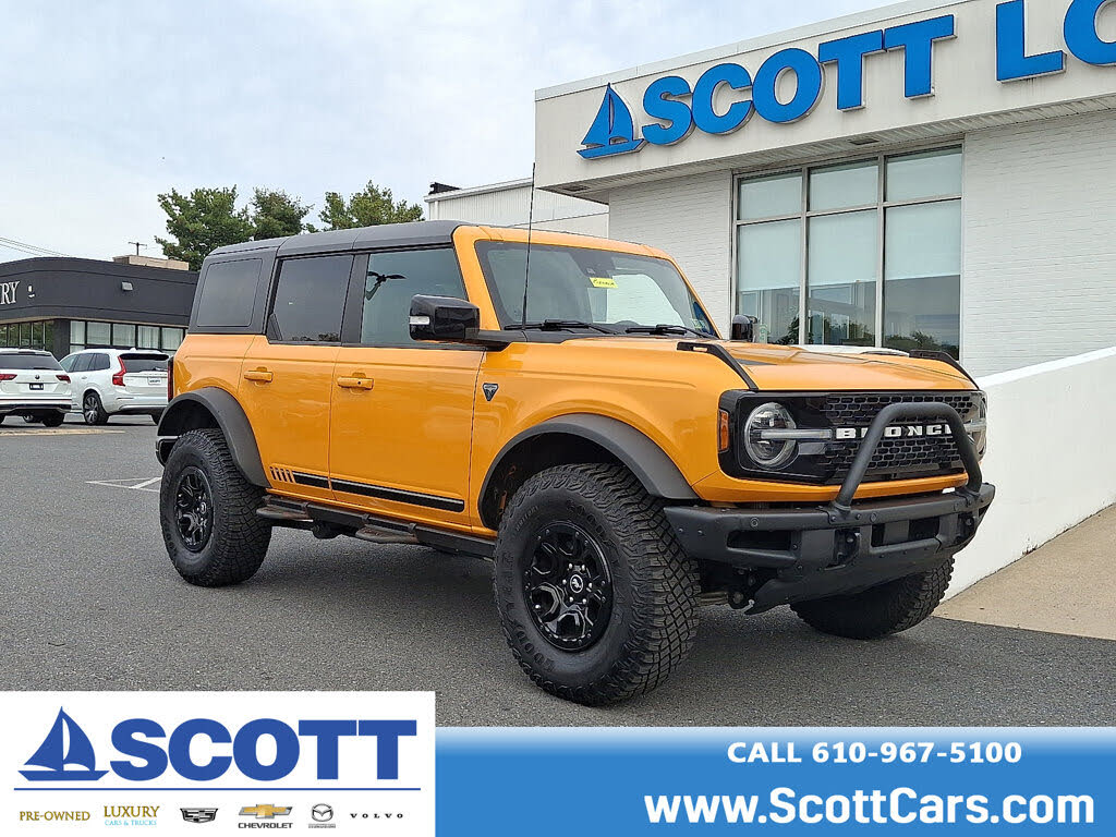 2021 Ford Bronco First Edition Advanced 4-Door 4WD