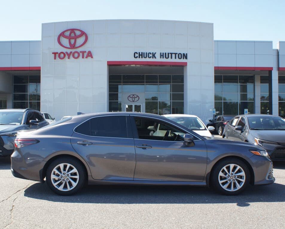 2023 Toyota Camry LE FWD