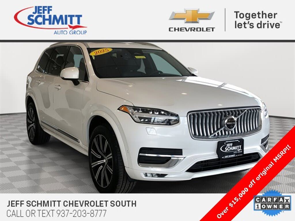 2025 Volvo XC90 B6 Plus Bright Theme 7-Passenger AWD