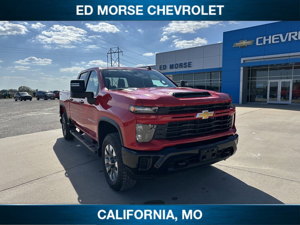 2026 Chevrolet Silverado 2500HD Custom Crew Cab 4WD