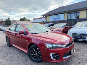 Mitsubishi Lancer ES