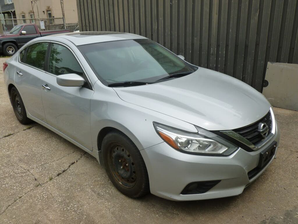 2017 Nissan Altima 2.5 SV