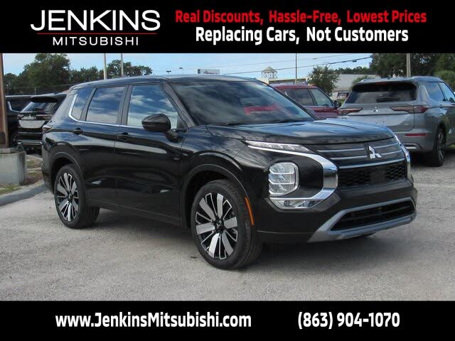 2025 Mitsubishi Outlander SE FWD