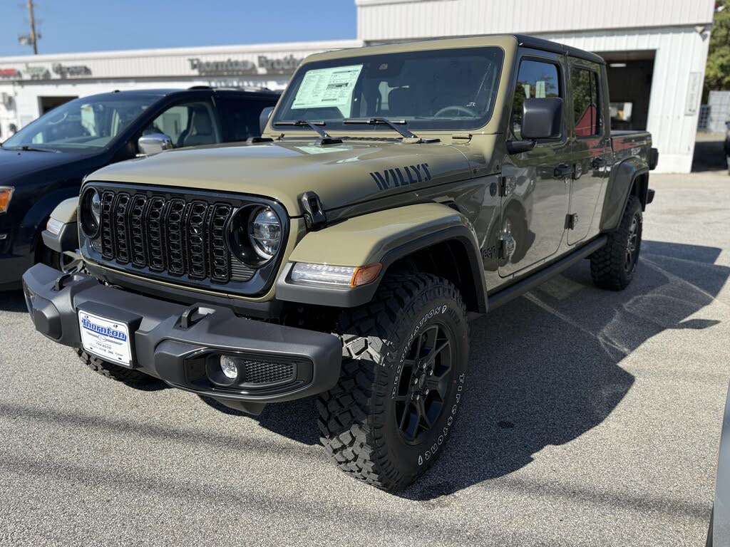 2025 Jeep Gladiator Willys Crew Cab 4WD
