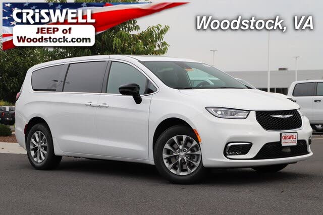 2026 Chrysler Pacifica Select AWD